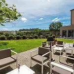 Du Roi & By Sowell Collection Hotel Carcassonne