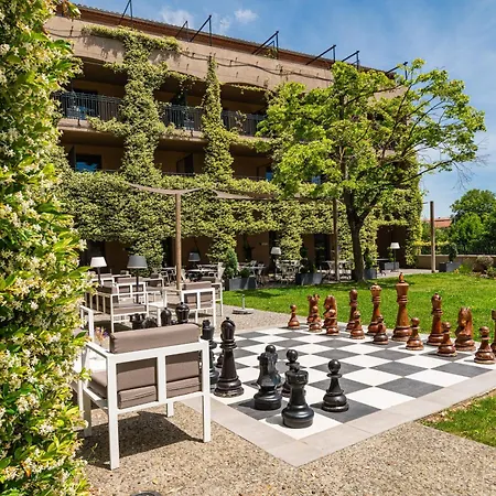 Hotel Du Roi&spa By Sowell Collection 5*