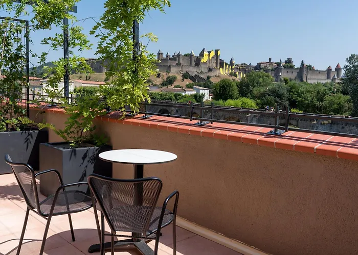 Du Roi & By Sowell Collection Отель