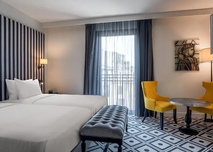 Du Roi & By Sowell Collection Отель 5*