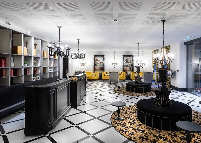 Отель Du Roi & By Sowell Collection