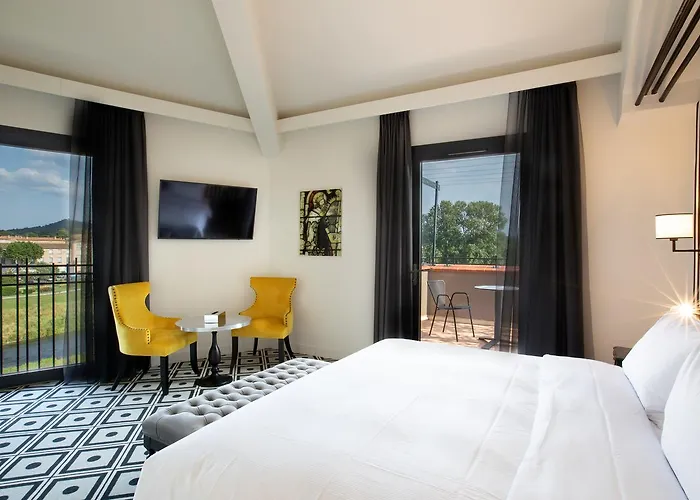 Du Roi & By Sowell Collection Отель 5*